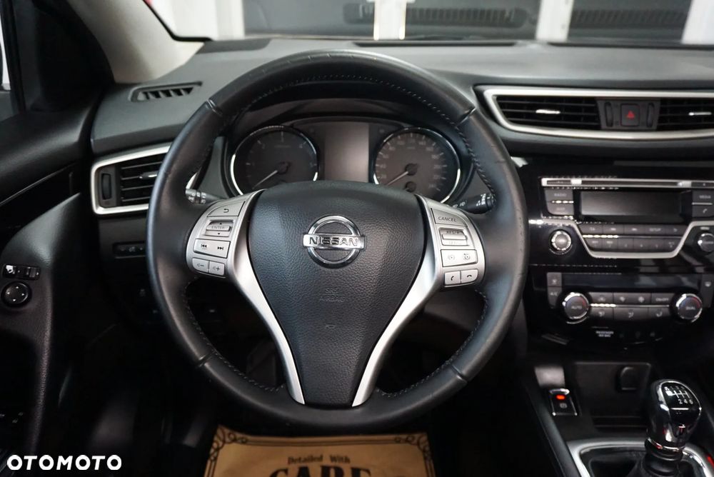 Nissan Qashqai 1.5 dCi DPF acenta - 27