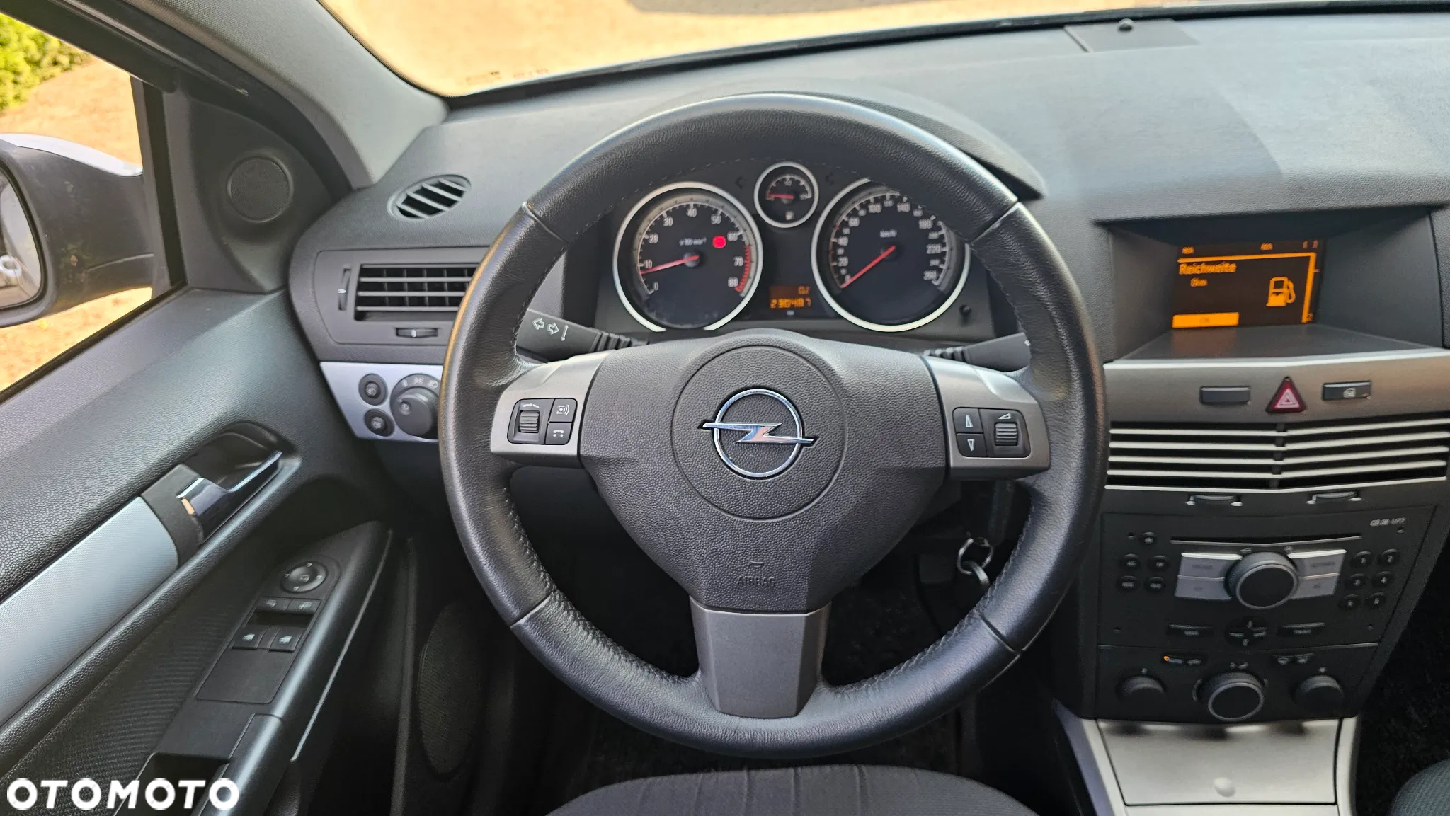 Opel Astra - 18