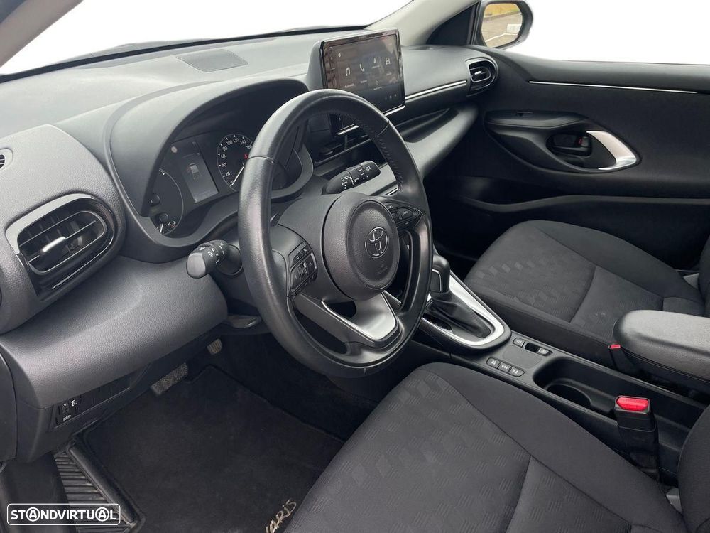 Toyota Yaris - 13
