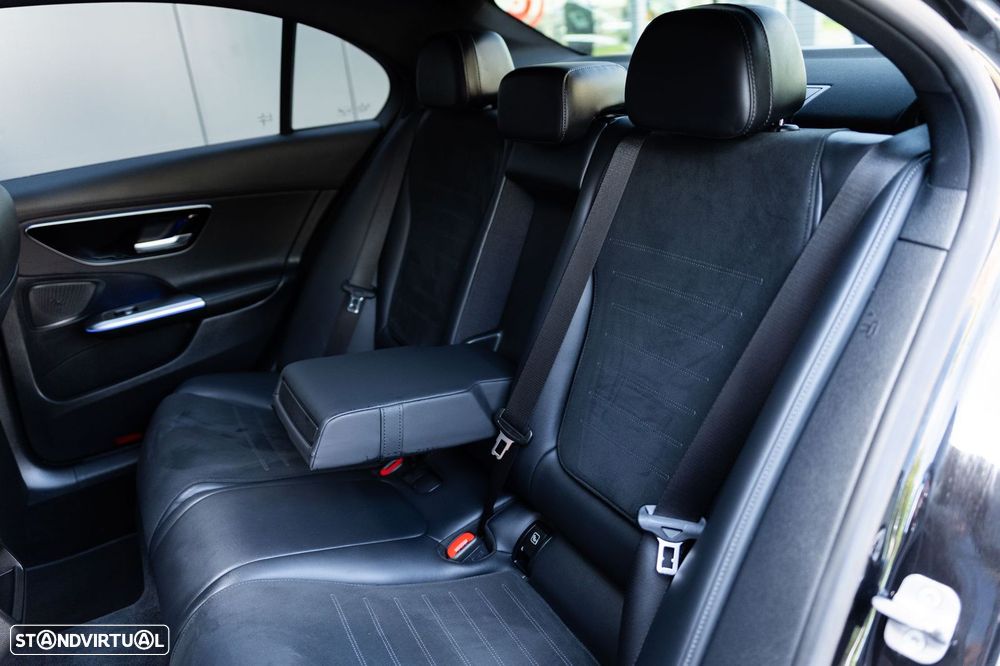 Mercedes-Benz C 220 d 9G-TRONIC AMG Line - 39