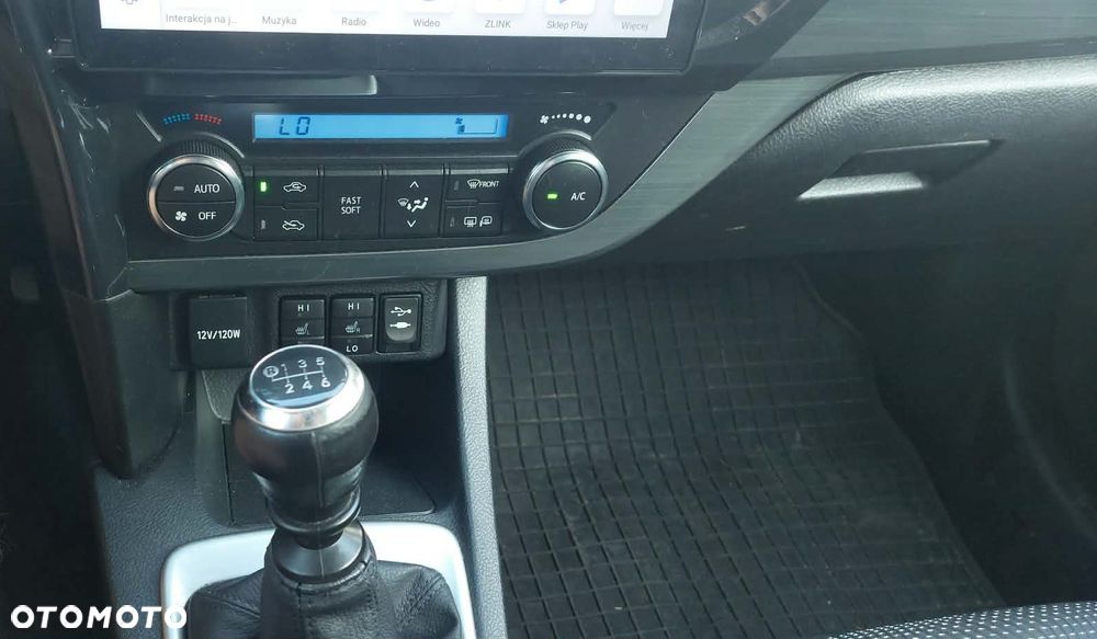 Toyota Auris 1.6 Valvematic Edition - 13