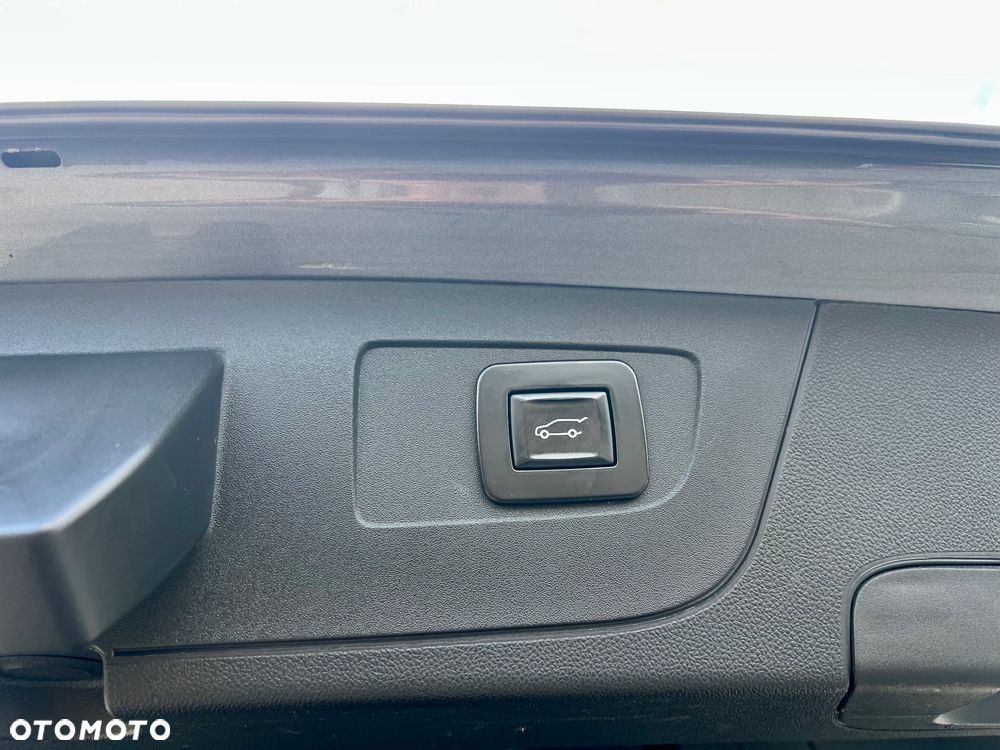 Opel Insignia 2.0 CDTI Business Elegance S&S - 20