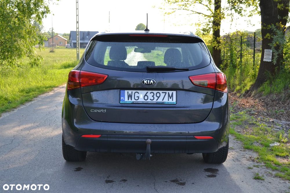 Kia Ceed 1.6 GDI DCT Platinum Edition - 5