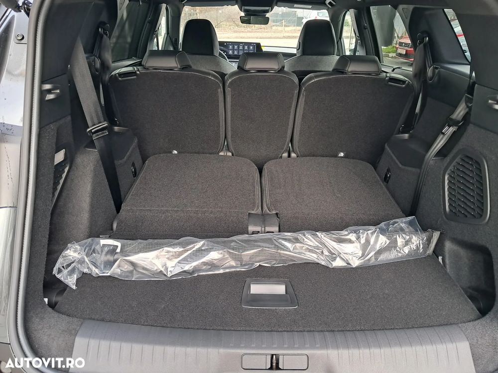 Peugeot 5008 Hybrid 145 e-DSC6 GT - 30