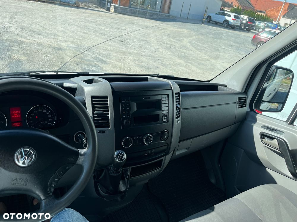 Volkswagen CRAFTER - 9