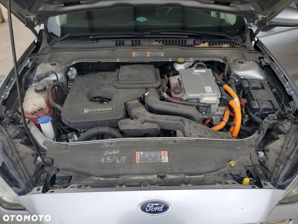 Ford Mondeo 2.0 Hybrid Trend - 10