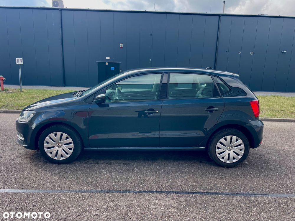 Volkswagen Polo 1.4 TDI Blue Motion Technology Lounge - 9