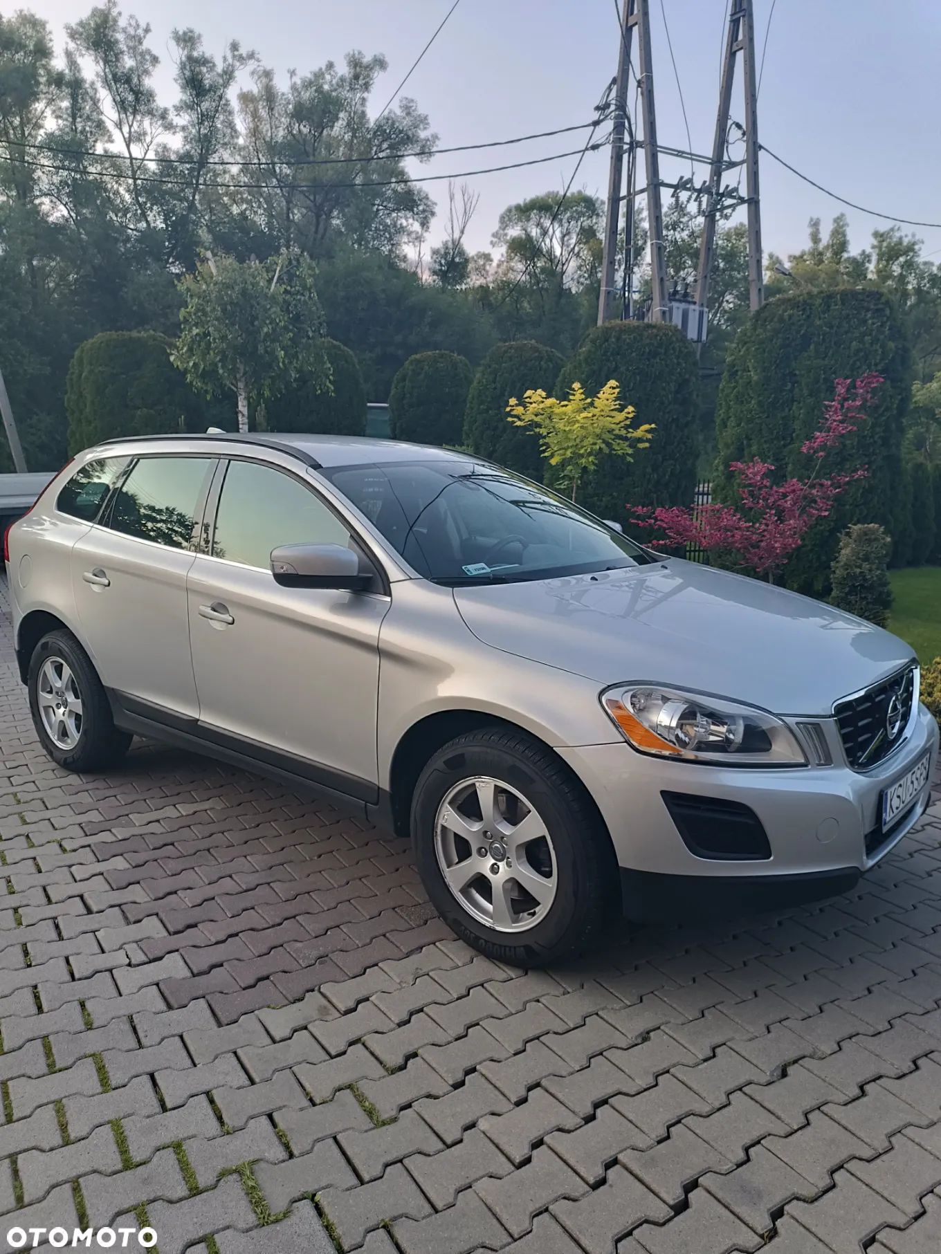 Volvo XC 60 D4 Momentum - 1