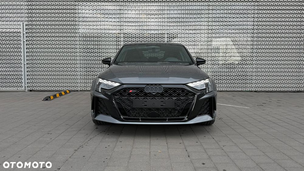 Audi RS3 Sportback - 2