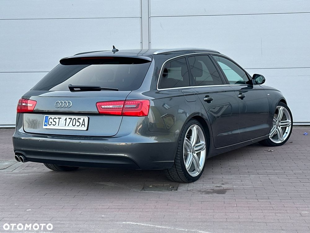 Audi A6 Avant - 16