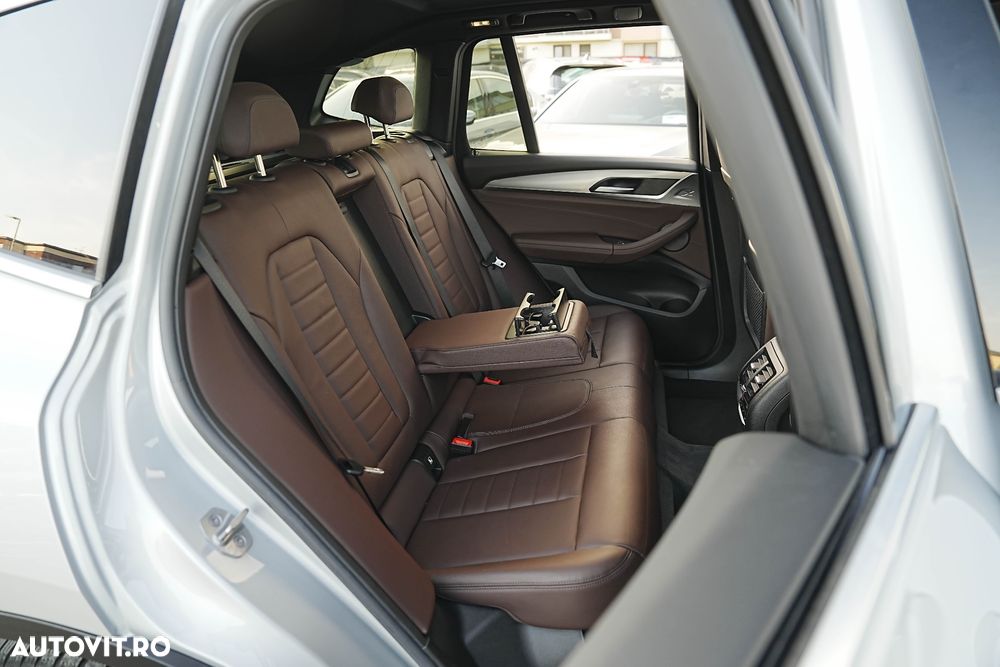 BMW X3 xDrive20i Aut. xLine - 19