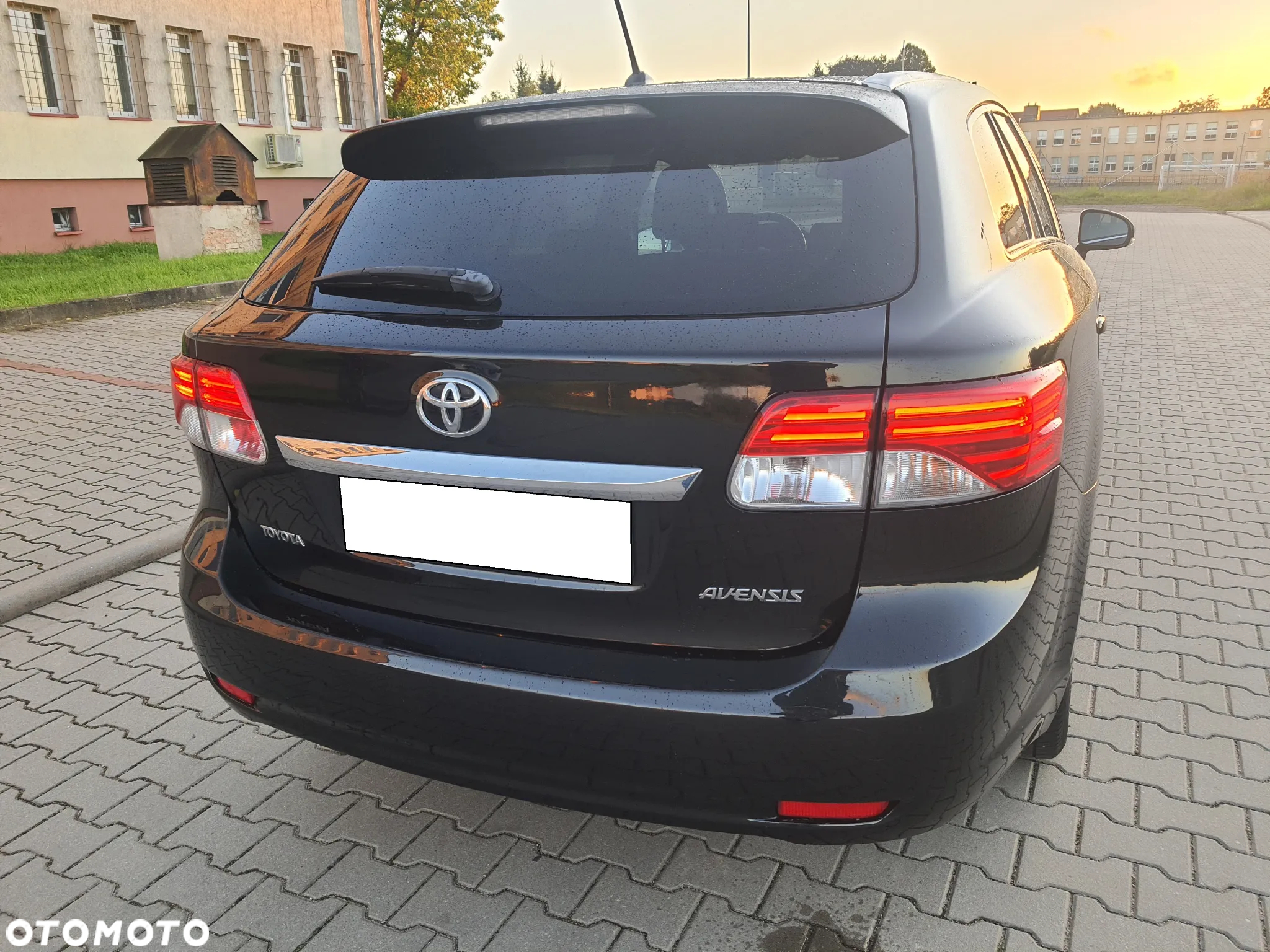 Toyota Avensis 1.8 Business Edition - 6