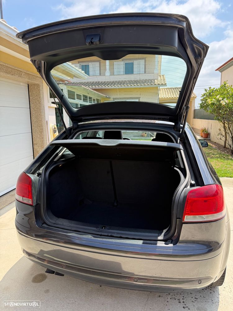 Audi A3 2.0 TDI Attraction - 6