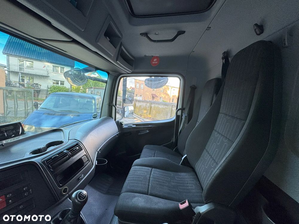 Mercedes-Benz ATEGO - 7