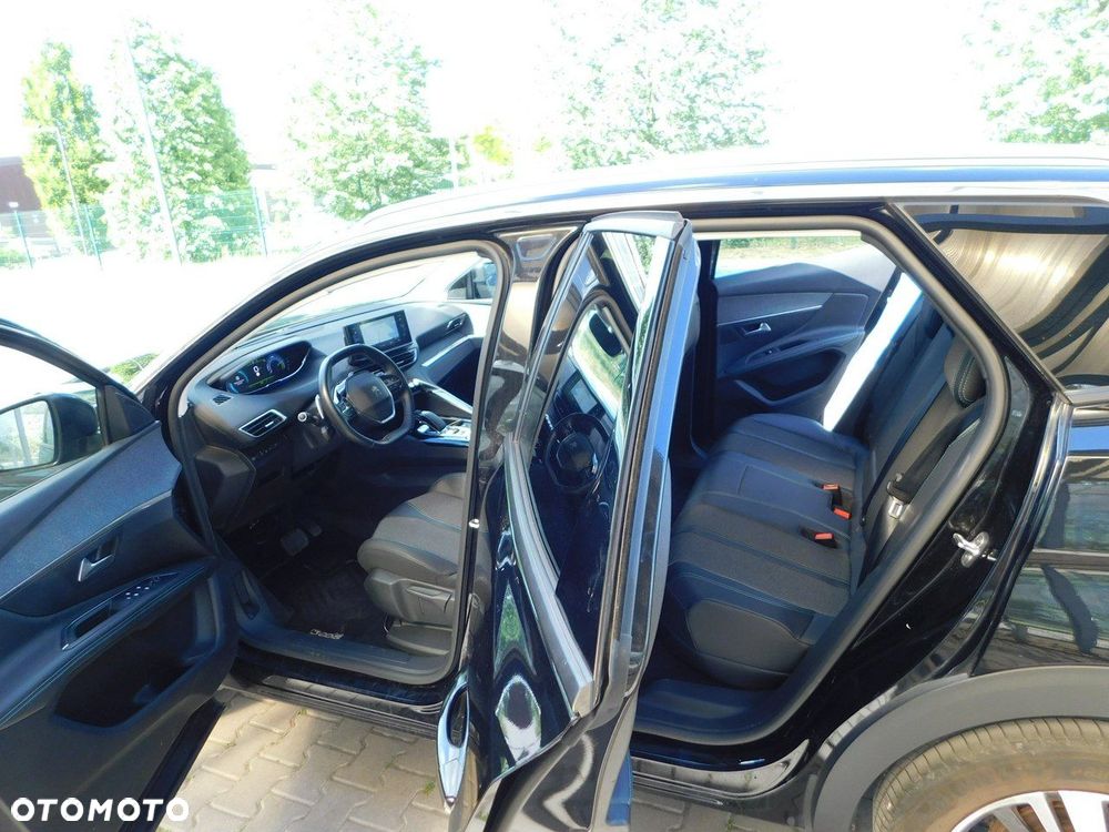 Peugeot 3008 1.6 PureTech Hybrid PHEV Allure Pack S&S EAT8 - 10