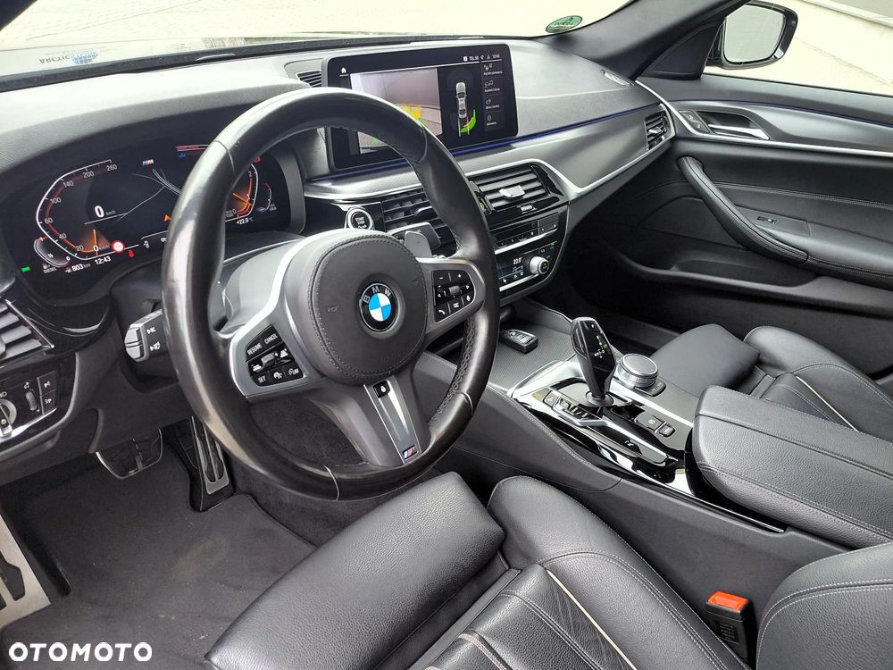 BMW Seria 5 520d M Sport Edition - 19