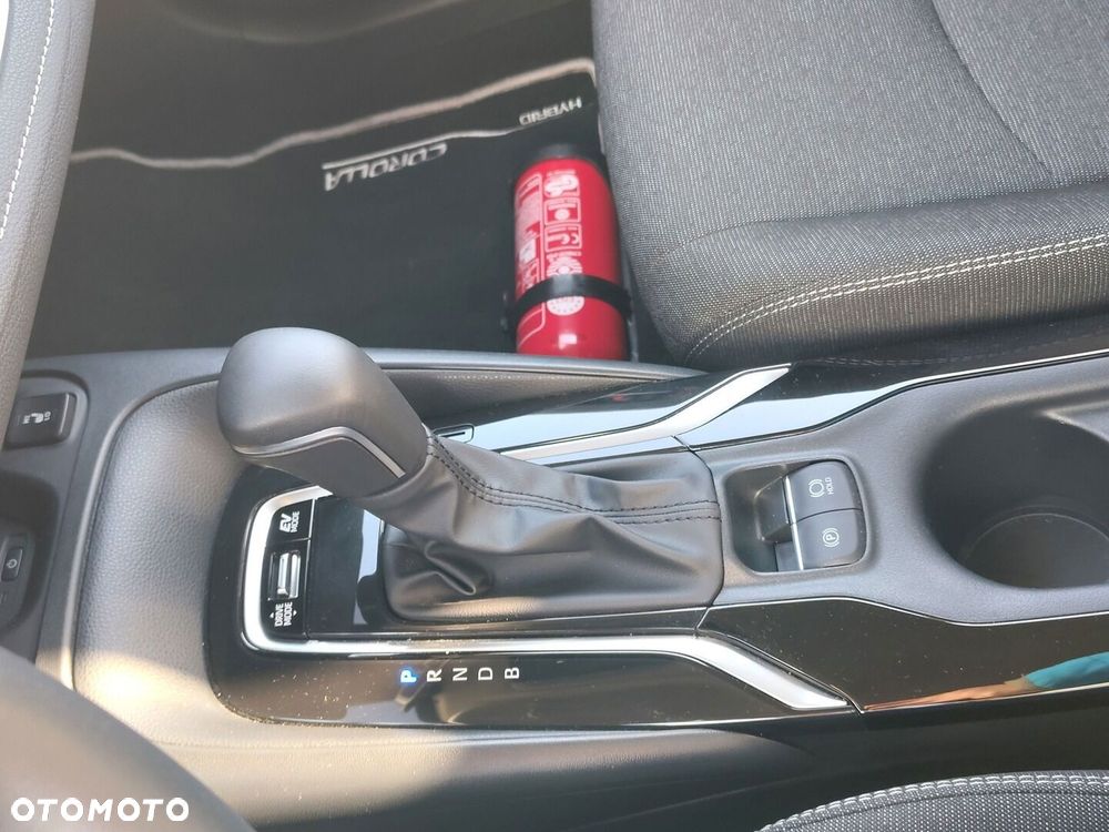 Toyota Corolla 1.8 Hybrid Style - 24