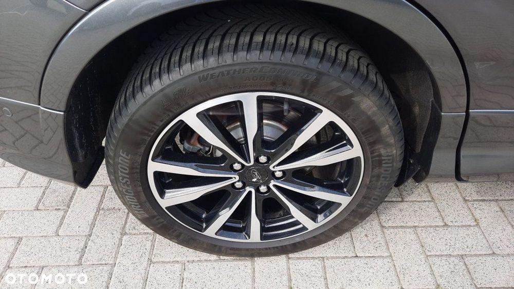Ford Kuga - 19