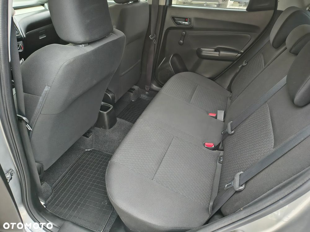 Suzuki Swift - 6