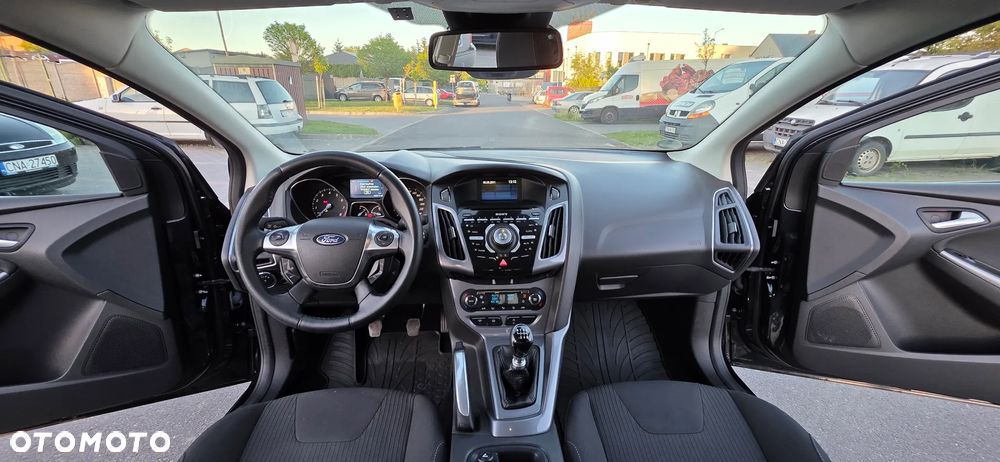 Ford Focus - 16