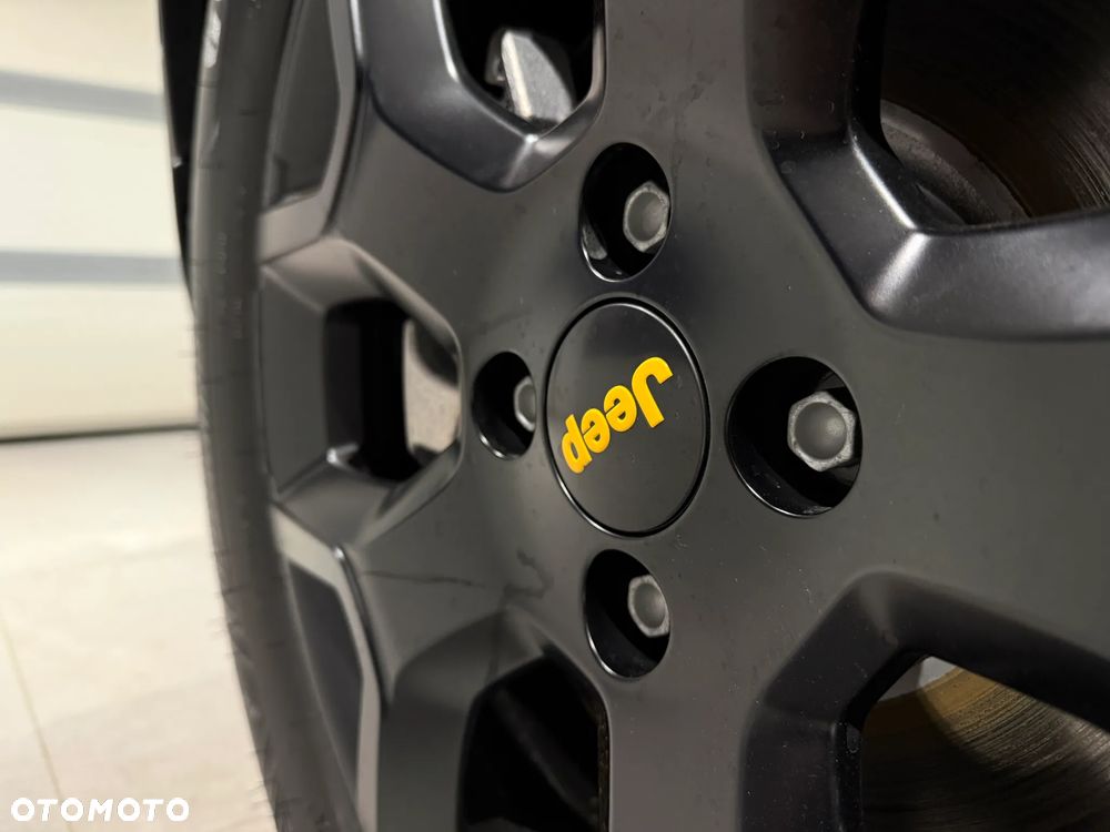 Jeep Avenger 1.2 T3 mHEV The North Face 4xe eDCT6 - 34