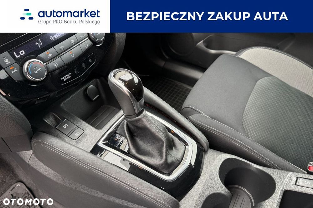 Nissan Qashqai 1.3 DIG-T N-Connecta DCT - 14