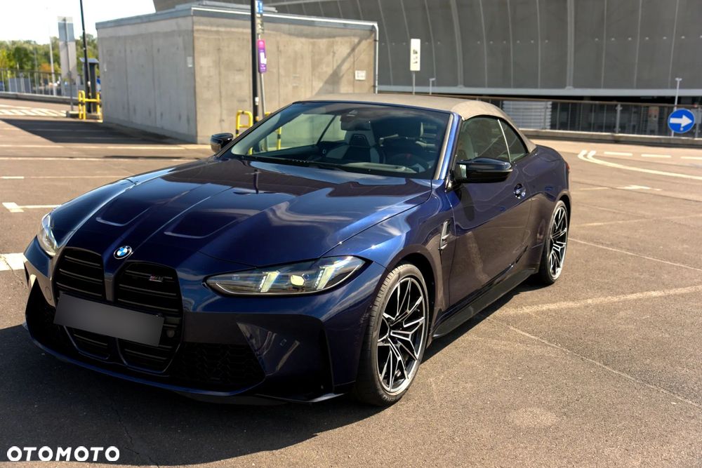 BMW M4 Competition M xDrive - 19