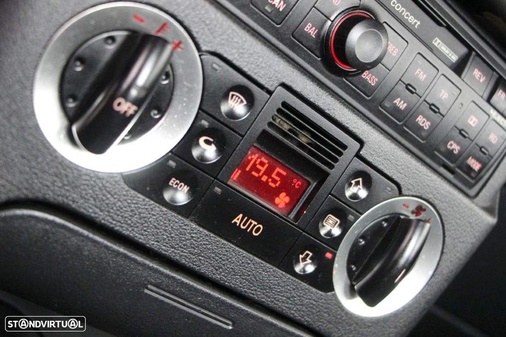 Audi TT Coupé 1.8 T - 14