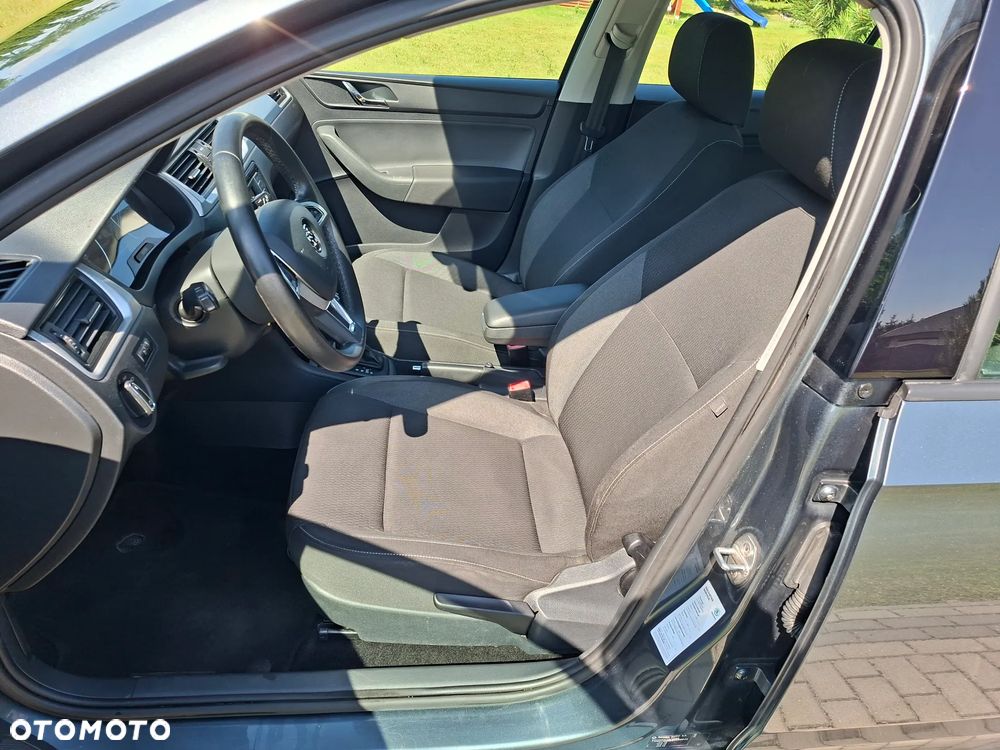 Skoda RAPID 1.4 TDI DSG Clever - 15