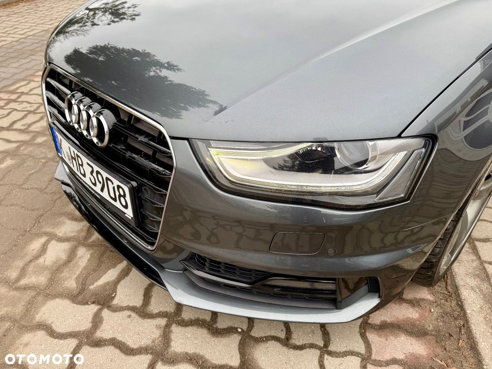 Audi A4 Limousine 2.0 TDI DPF clean diesel S line Sportpaket - 39