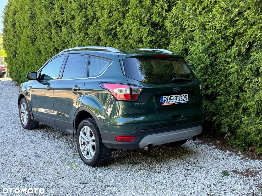 Ford Kuga - 2