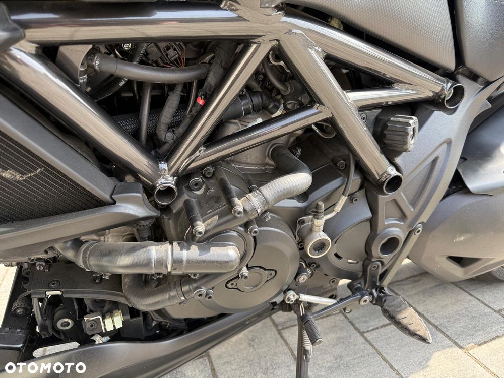 Ducati Diavel - 16
