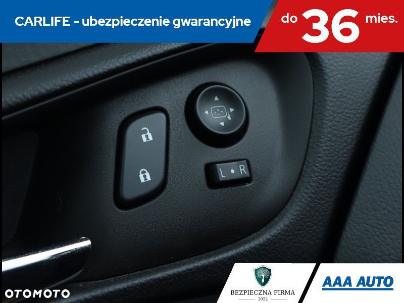 Opel Insignia - 18