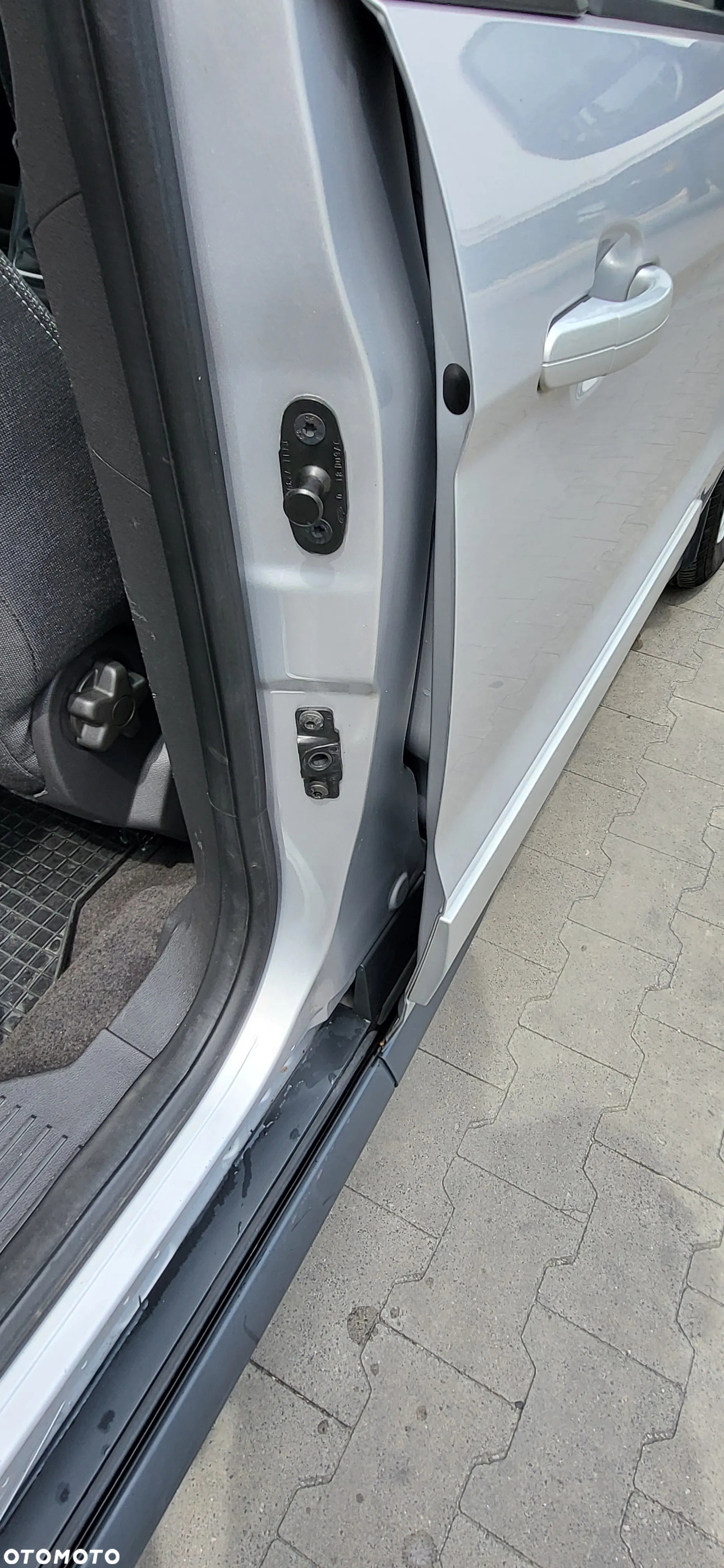 Ford Tourneo Connect 1.5 TDCi Trend - 24