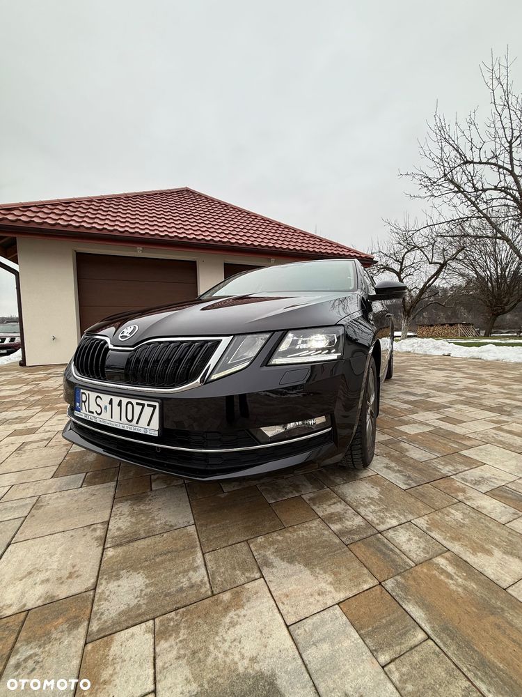 Skoda Octavia ver-1-4-tsi-style - 17