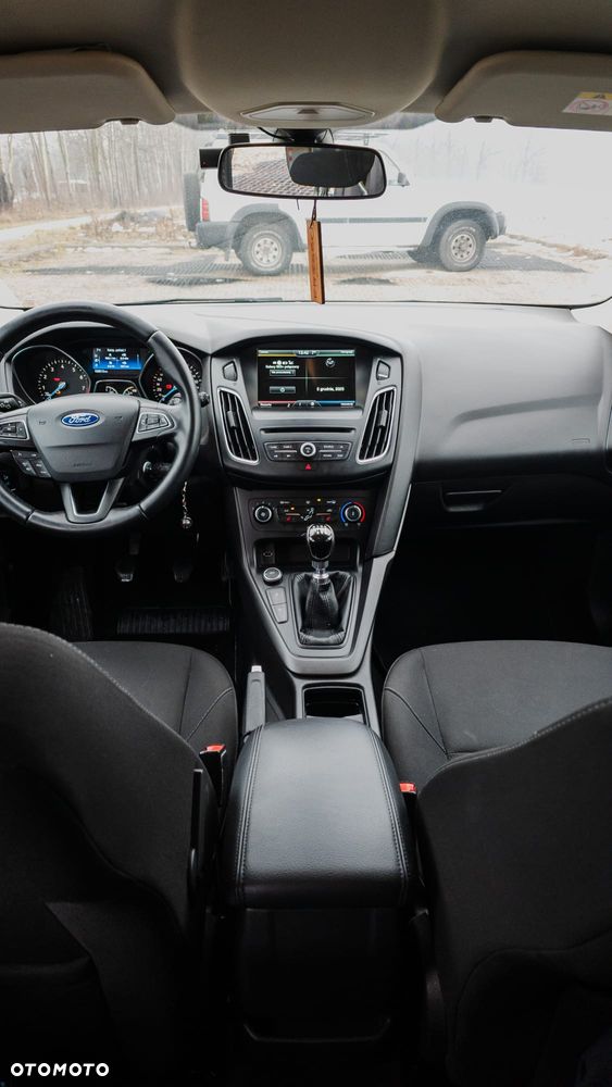 Ford Focus 1.0 EcoBoost SYNC Edition ASS - 10