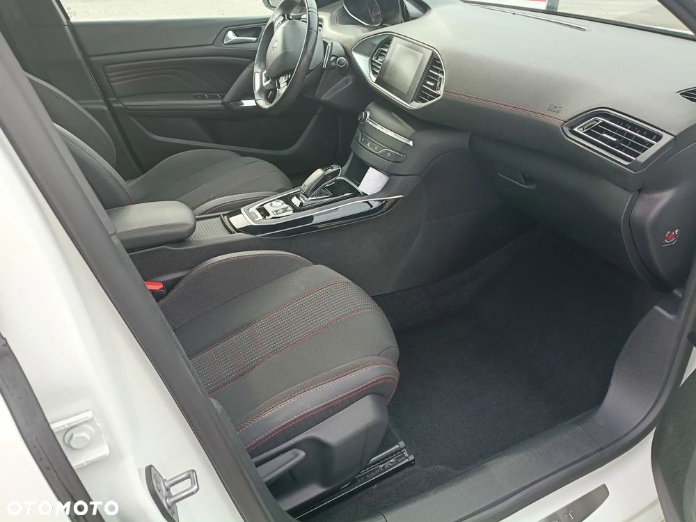 Peugeot 308 1.5 BlueHDi Active S&S EAT8 - 21
