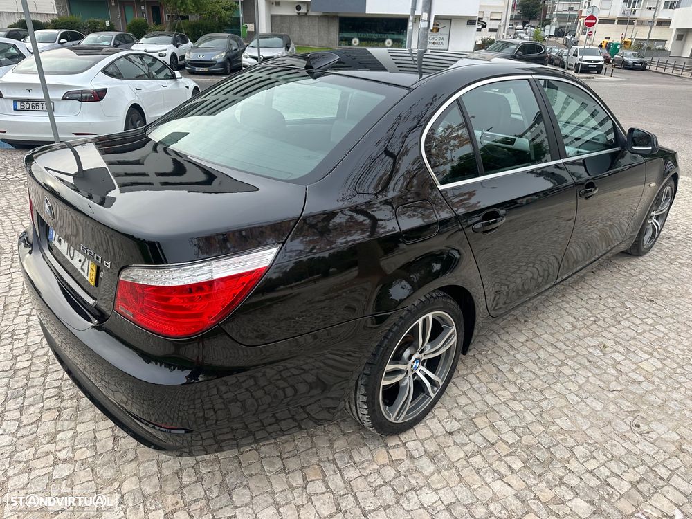 BMW 520 dA Executive - 6