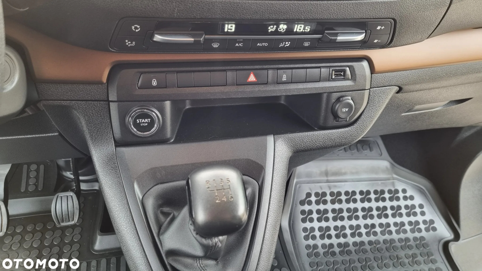 Toyota Proace Verso 1.6 D4-D Compact Business - 19