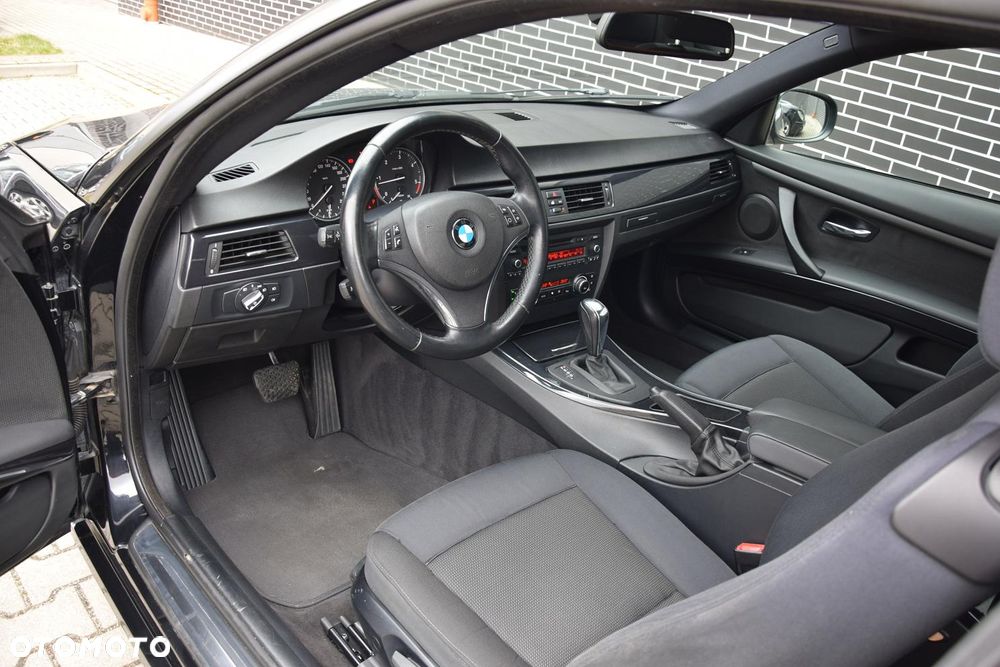 BMW Seria 3 320d Edition Exclusive - 7