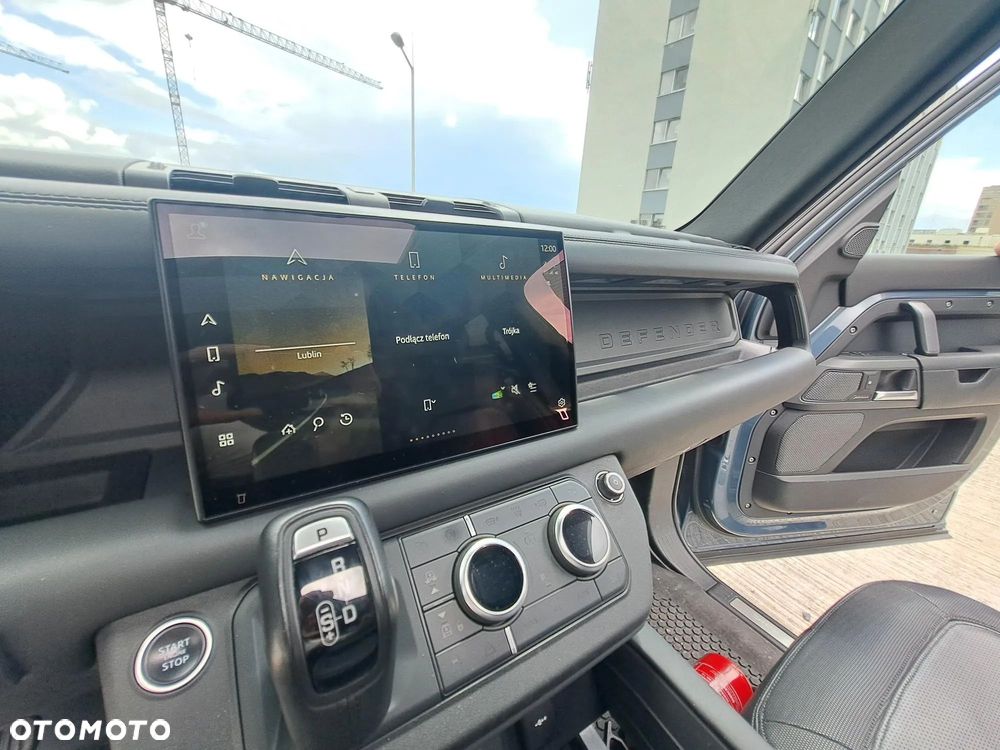 Land Rover Defender 2.0 P300 X-Dynamic HSE - 16