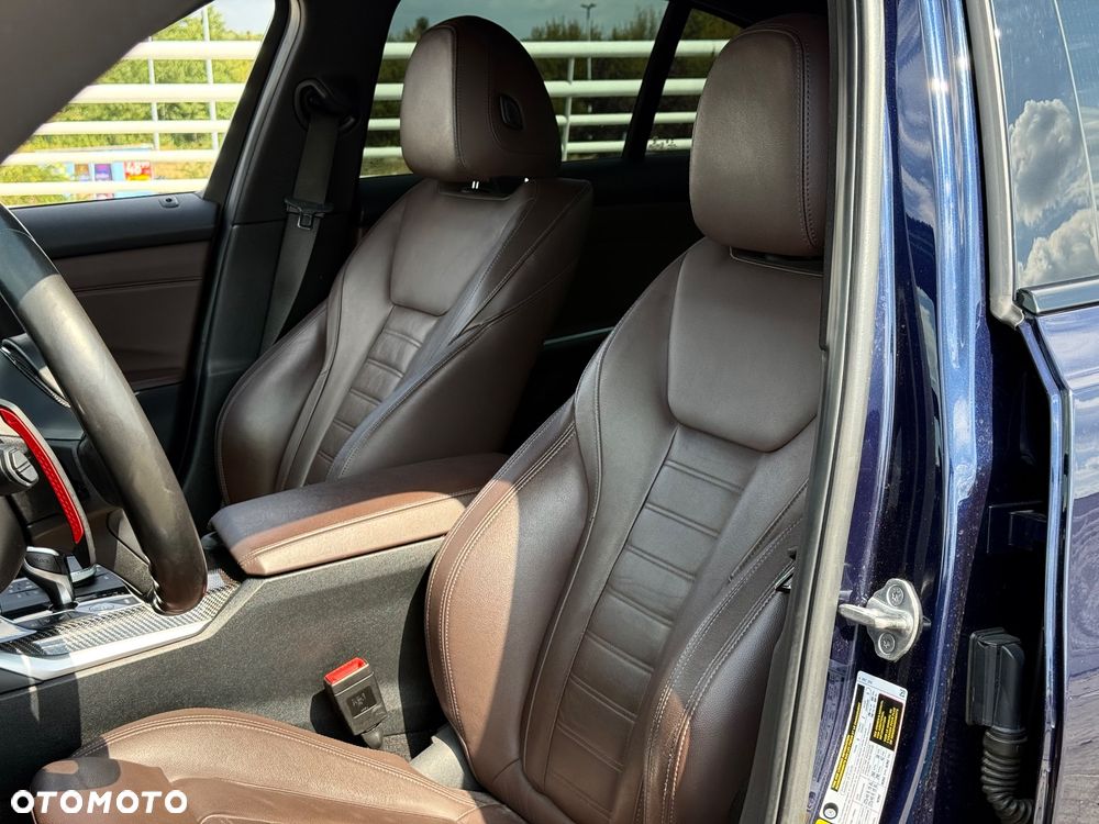 BMW Seria 3 M340i xDrive sport - 19