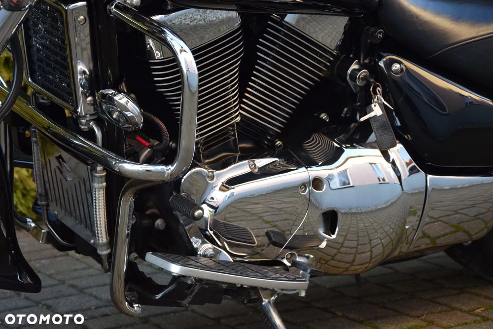 Suzuki VL 1500 Intruder LC - Boulevard C90 - 12