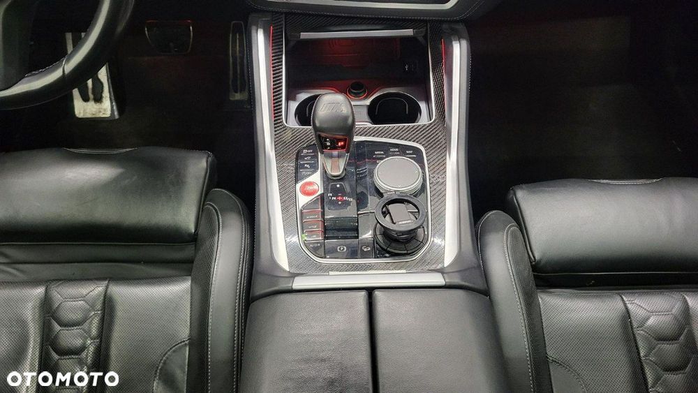 BMW X6M - 23