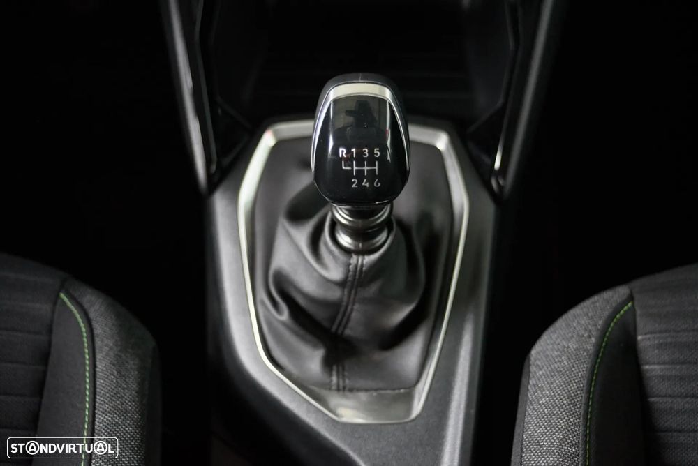 Peugeot 208 1.2 PureTech Active - 50
