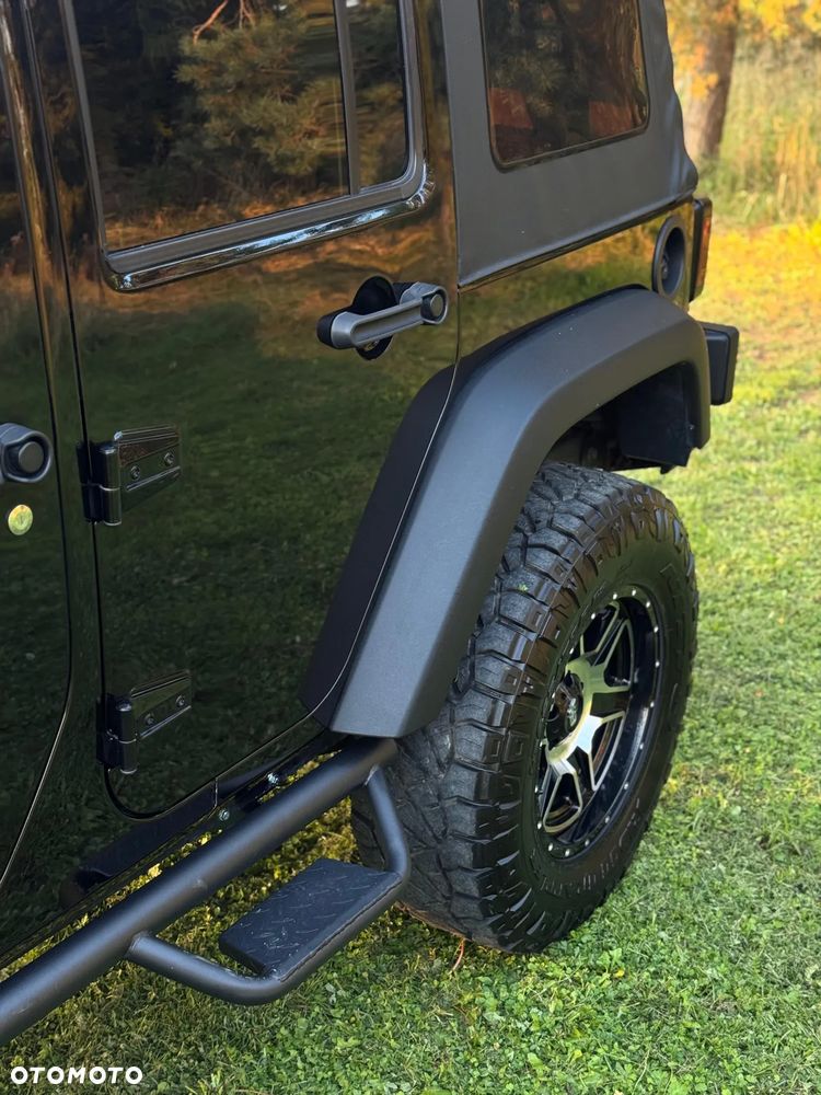 Jeep Wrangler - 7
