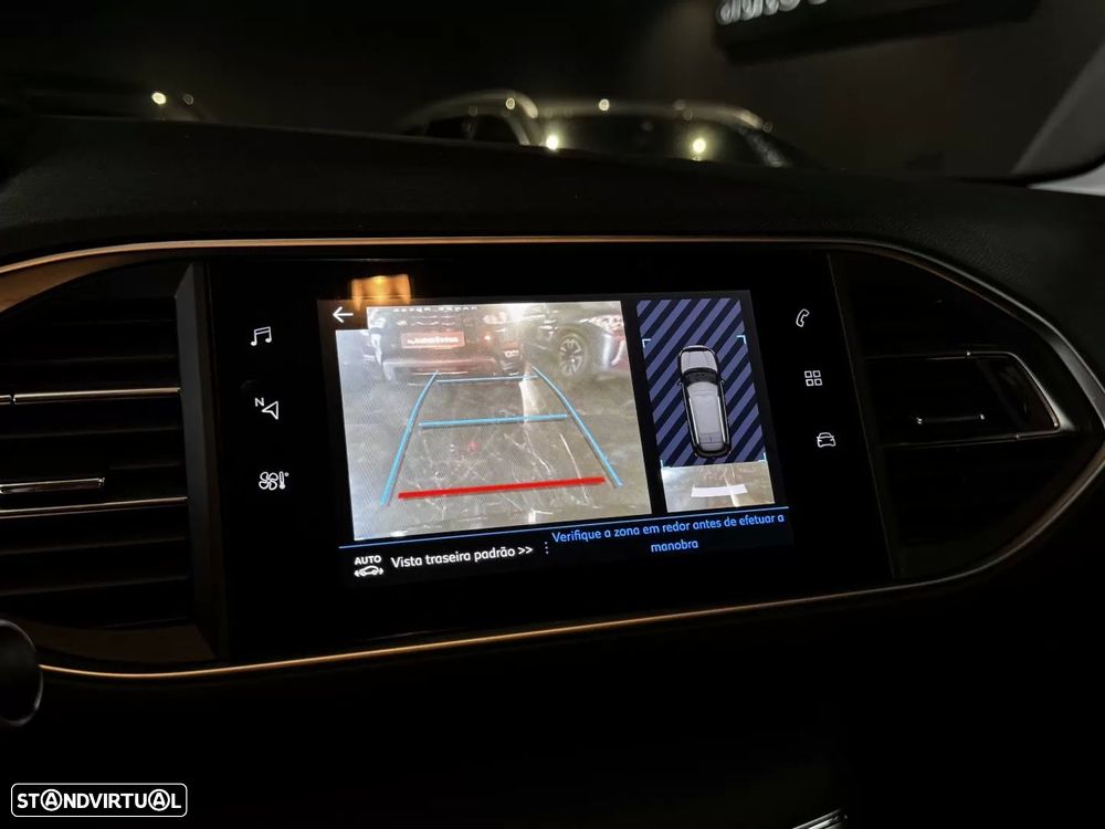 Peugeot 308 SW 1.5 BlueHDi Style - 24