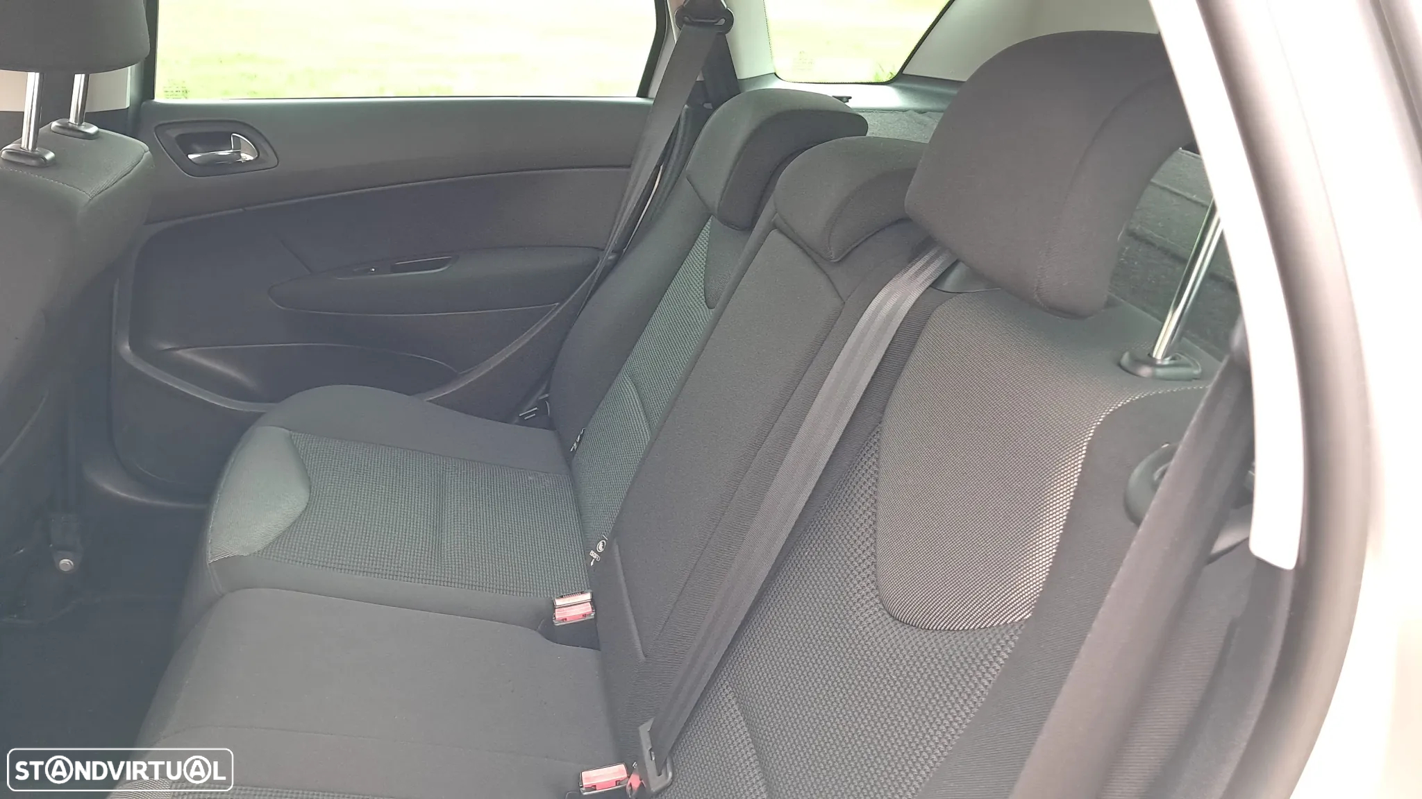 Peugeot 308 SW 1.6 HDi Executive CVM6 - 16