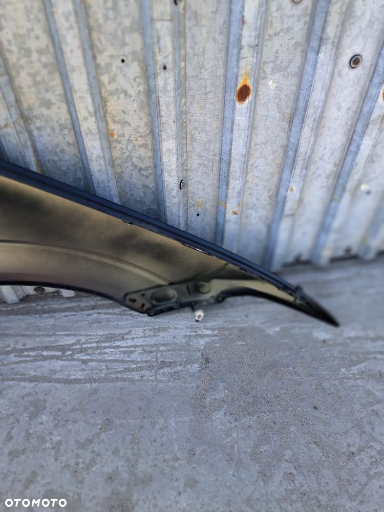 VOLVO XC60 II BŁOTNIK LEWY PRZÓD KOD LAKIERU 717 - 7