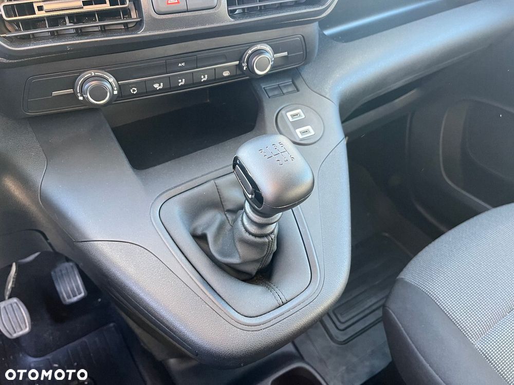 Toyota PROACE CITY - 12